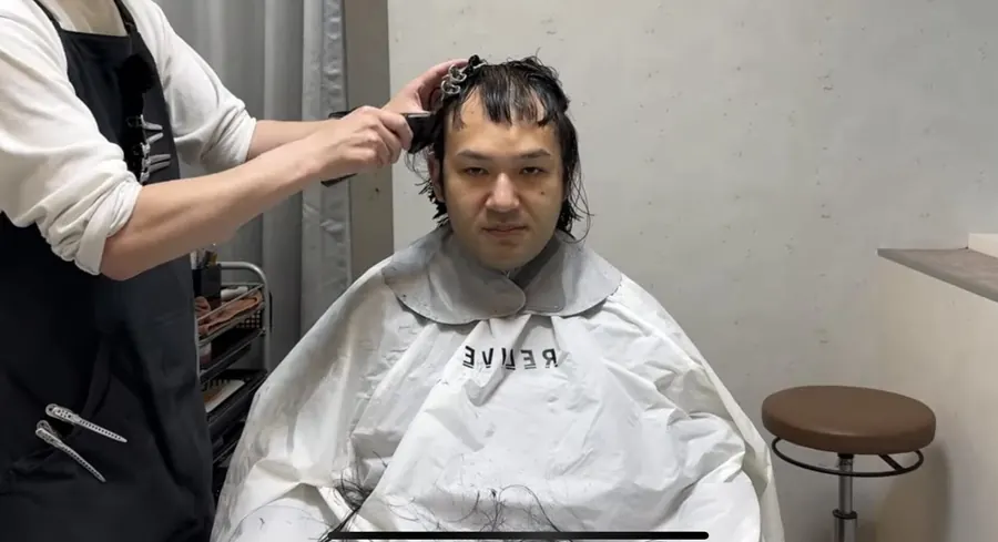 定期修剪維持容易修飾的長度